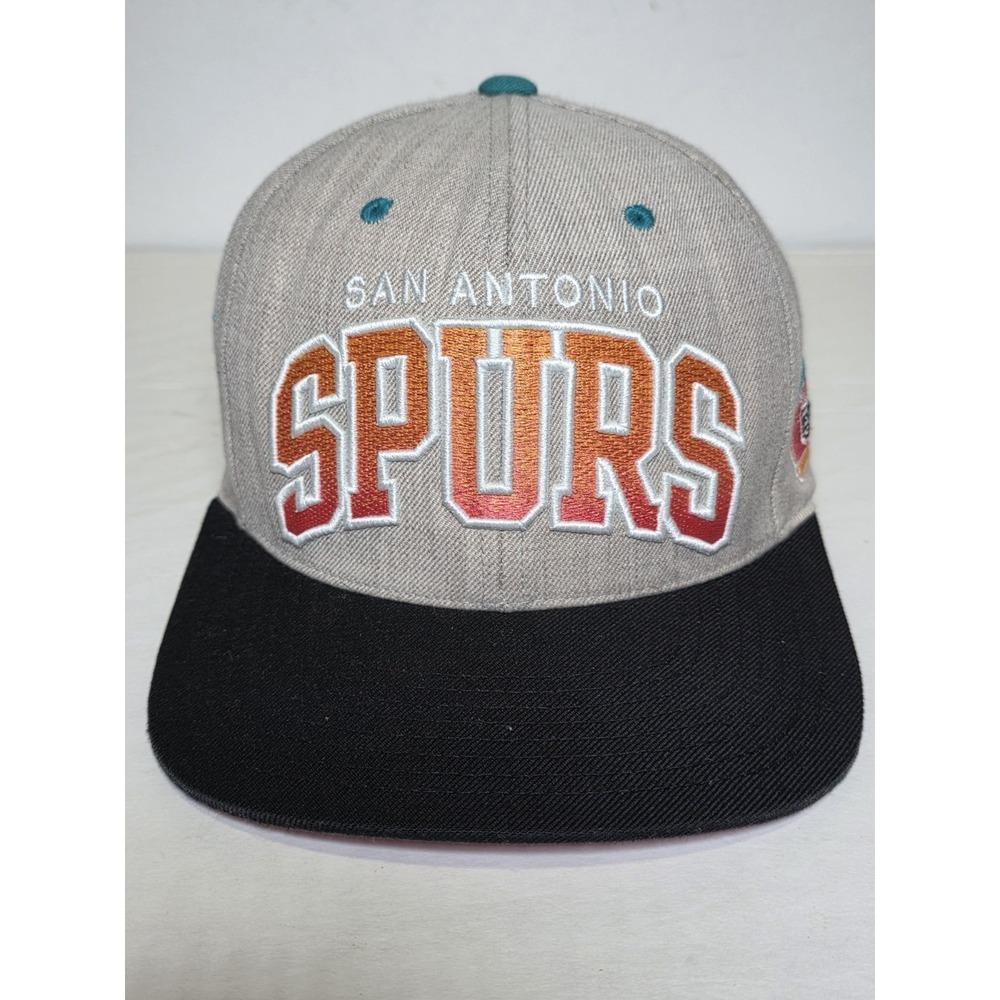 San Antonio Spurs Tim Duncan #21 Mitchell & Ness Snapback Hat Hardwood Classics
